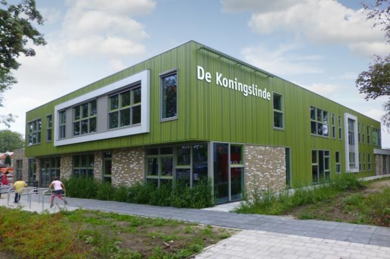 WegwijzerNijkerk_Koningslinde.jpg