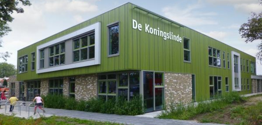 WegwijzerNijkerk_Koningslinde.jpg